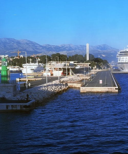 Evropska zdravstvena kartica: brez tega lista lahko na dopustu drago plačate zdravje