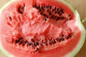 Te napake pri shranjevanju lubenice ji hitro pokvarijo okus