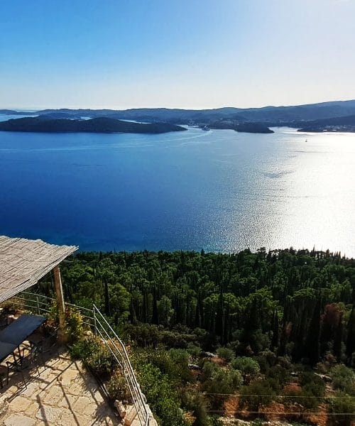 Najlepši razgled na Korčulo vas čaka na vzpetini nad Orebićem