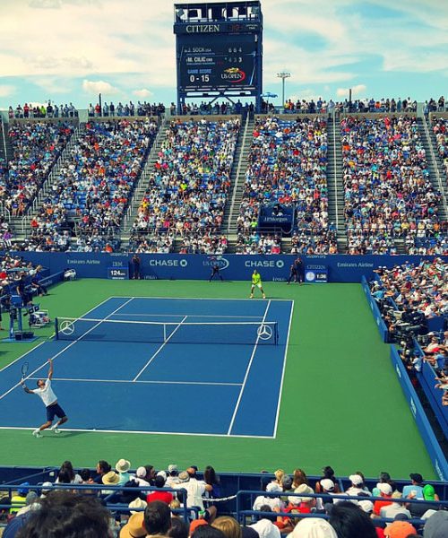 Zakaj se v tenisu točkuje 15, 30, 40 in ne bolj logično?
