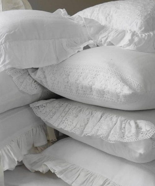 Zakaj bi morali vzglavnike vsaj enkrat tedensko postaviti na sonce