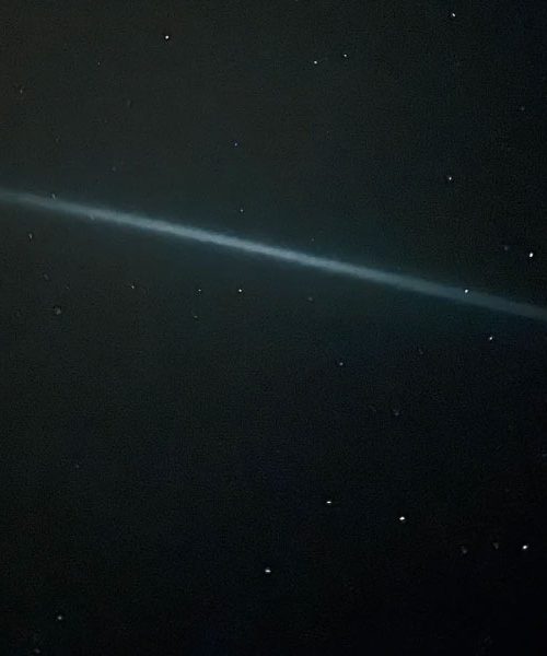 Če ste zvečer 25. avgusta od 22.30 do 22.40 opazili belo črto na nebu, niste bili edini