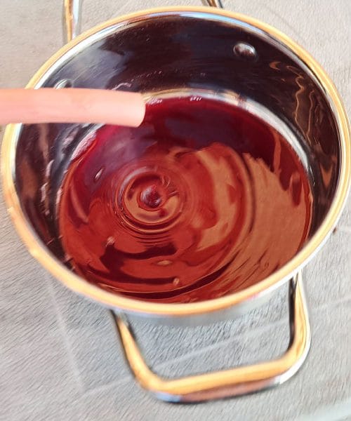 Koliko sladkorja dodati v sok iz črnega bezga, da bo zdržal do naslednje pomladi?