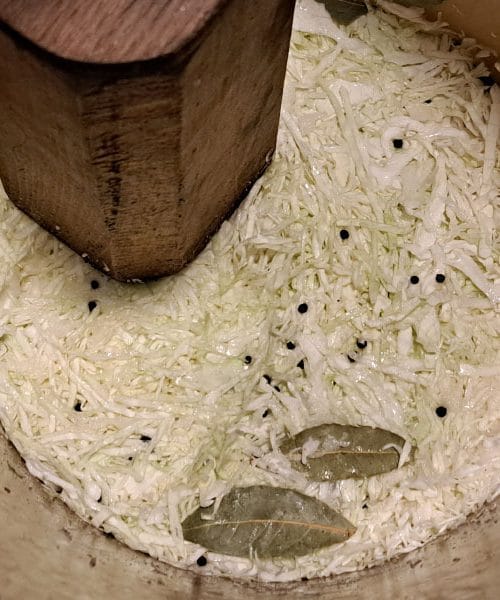 Dodajte to sestavino v zelje in okus vas bo spomnil na otroštvo