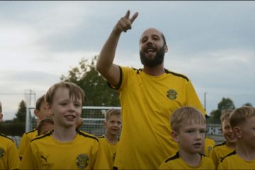 Emkej z novo pesmijo Glavo gor – rap zgodba iz Pobrežja za vse generacije
