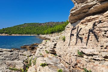 Evropejci, ki so na morju najraje nudisti – presenetljivo vodijo Danci