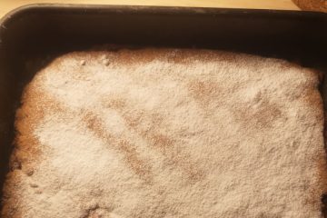 Čarobna metoda vedno prepreči, da bi se kolač prijel na pekač