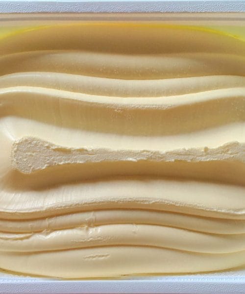 Veste, kaj je pravzaprav margarina in zakaj je tako poceni?