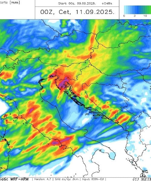 Močan jugo in obilne padavine – v sredo od Kopra do Splita prihaja poslabšanje vremena
