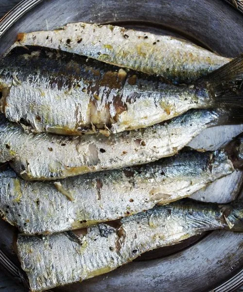 Po 50. letu kosti potrebujejo to živilo pogosteje, kot si mislimo