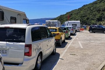 Kdaj Slovenci najpogosteje hodijo na morje?