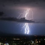 Zakaj nastanejo strele?