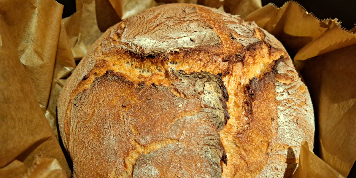 Zapečena skorja kruha
