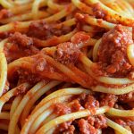 Bolonjska omaka, testenine