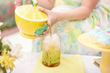 Devet toplih čajev, ki pozimi okrepijo telo in pomirijo um