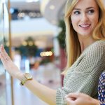 Ženske v nakupovanju