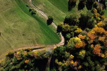 Oktober 2026: kdaj so počitnice, polna luna, premik ure, praznik in pokojnine?