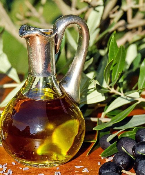 Toliko oliv je potrebnih za en sam liter oljčnega olja – številka vas bo presenetila