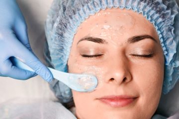 Najboljši naravni recepti za nego rok in nohtov doma