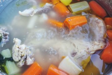 Tri sestavine, ki uničijo okus dobre juhe – in jih verjetno dodajate vsak teden