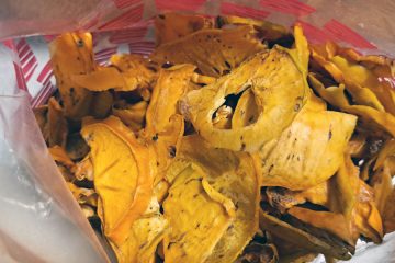 Presenetljivo: sušeni kaki se odlično poda k siru in oreščkom