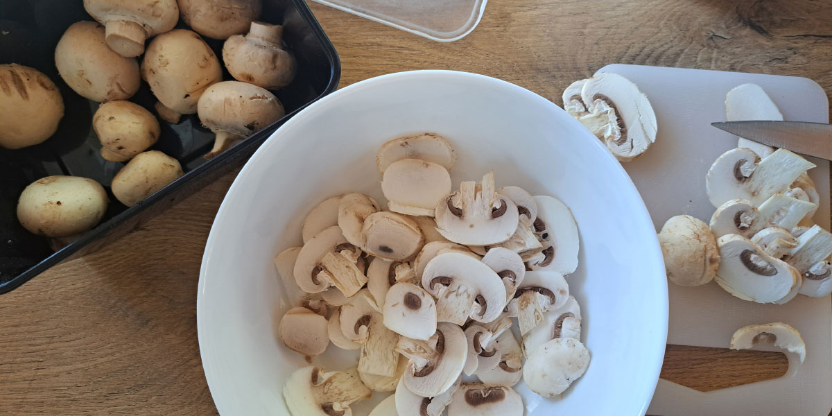 Rezanje šampinjonov