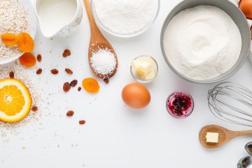 Če se vam sladkor strdi v kepice, vam bo ta babičin trik prihranil živce