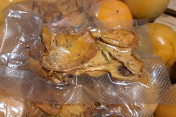 Tako morate shraniti sušeni kaki, da ne postane trd kot kamen