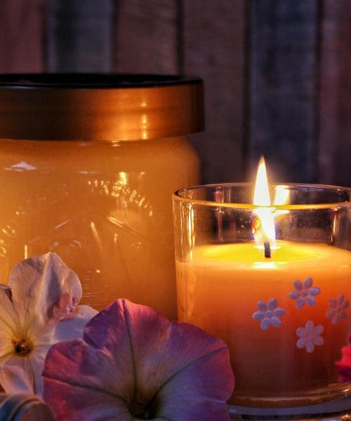 Če imate doma sveče, preverite to napako. Lahko škoduje vašem zdravju