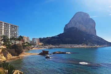 Sedem destinacij, kamor lahko na toplo pobegnete tudi še novembra