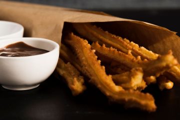 Churros: španska sladica, ki jo lahko pripravite doma