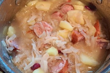 Koščki klobase, ki joti dajo povsem nov značaj