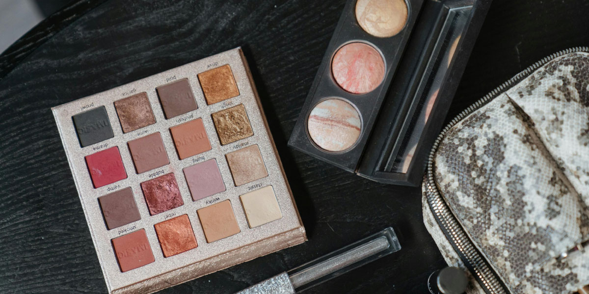 Najbolj umazan predmet v torbici z ličili ni čopič