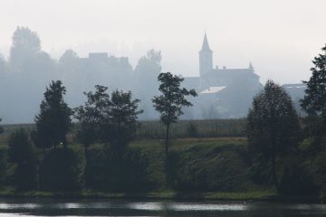 Najstarejše slovensko naselje ima povprečno starost prebivalcev kar 66 let