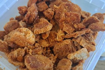 Kako lahko pripravimo domače ocvirke na več načinov?