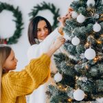 Okrasitev novoletne jelke