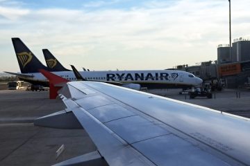 Ryanair zimska akcija, ki pa velja samo do petka: drugi potnik leti za polovico