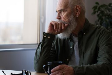 Zakaj imajo številni po 60. letu težave s spominom prav decembra?