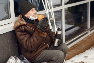 Slovenci po 60. letu delamo to napako vsako zimo – in zato imamo več težav z nogami