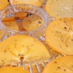 Sušenje kakijev, limonin sok