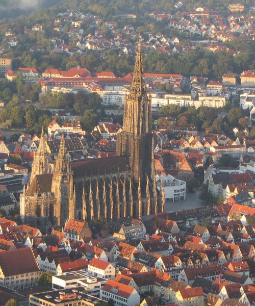 Ulmska katedrala skriva skrivnosti najvišjega cerkvenega stolpa na svetu