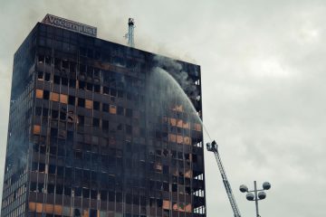Urbex izziv: zakaj nevarni trend navdušuje mlade in kaj skrbi strokovnjake?