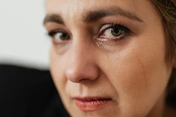 Telo pogosto spregovori prej, kot to opazimo sami