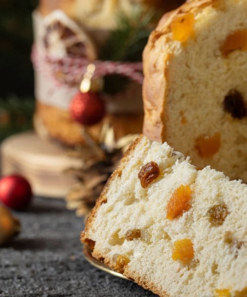 Pandoro ali panetone? Velika decembrska dilema, ki jo želi razrešiti vsak sladkosned
