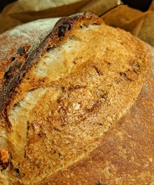 Ko je bil kruh pečen do zlatega – spomin na okus, ki ga najdemo le pozimi