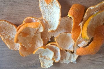 Posušeni olupki mandarin: skriti pomočnik, ki v domačem kaminu