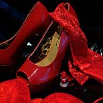 Rdeče spodnje perilo