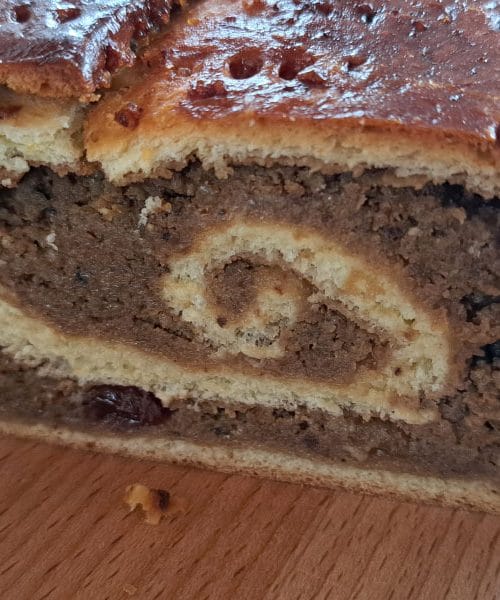 Najboljši načini shranjevanja božične potice, da vam bo zdržala do drugega leta