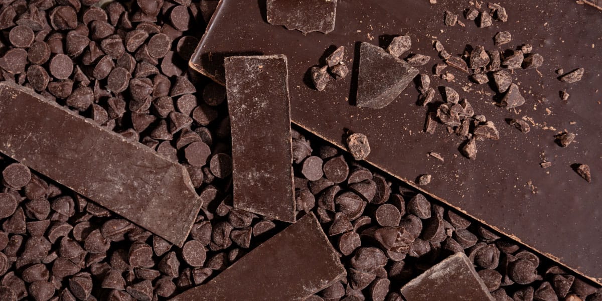 Ste opazili bele lise na čokoladi? Razlog vas bo presenetil