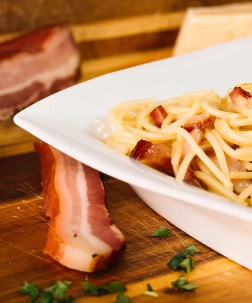 Prava carbonara: italijanska jed, pri kateri ena napaka hitro spremeni vse